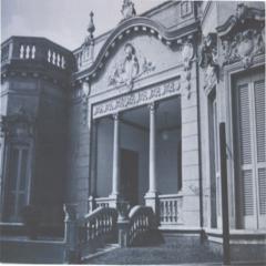 img09